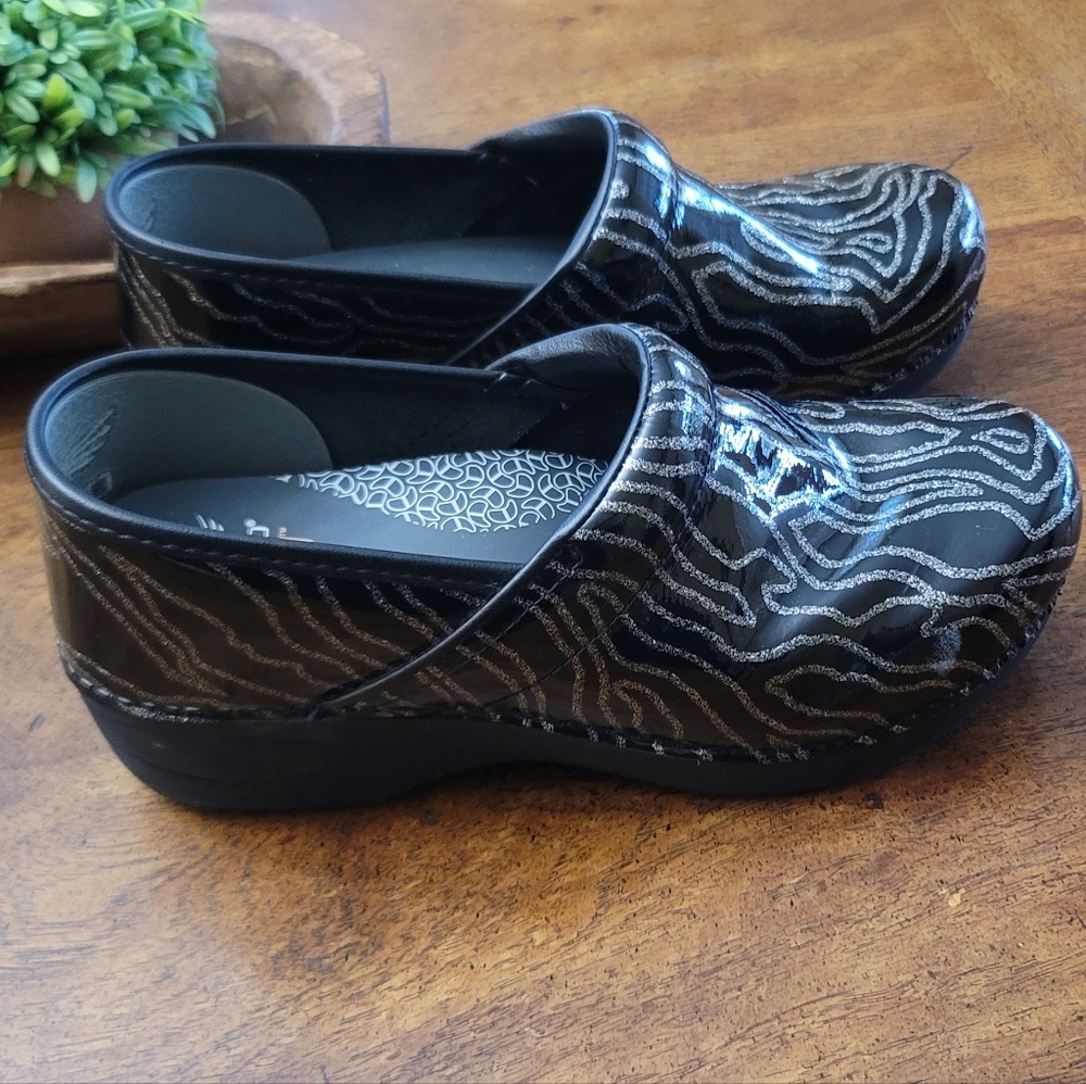 Dansko Patent Leather Clog Size 39